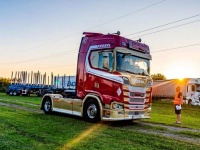 scania
